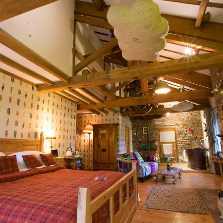 Mill فندق مبيت وإفطار 5*